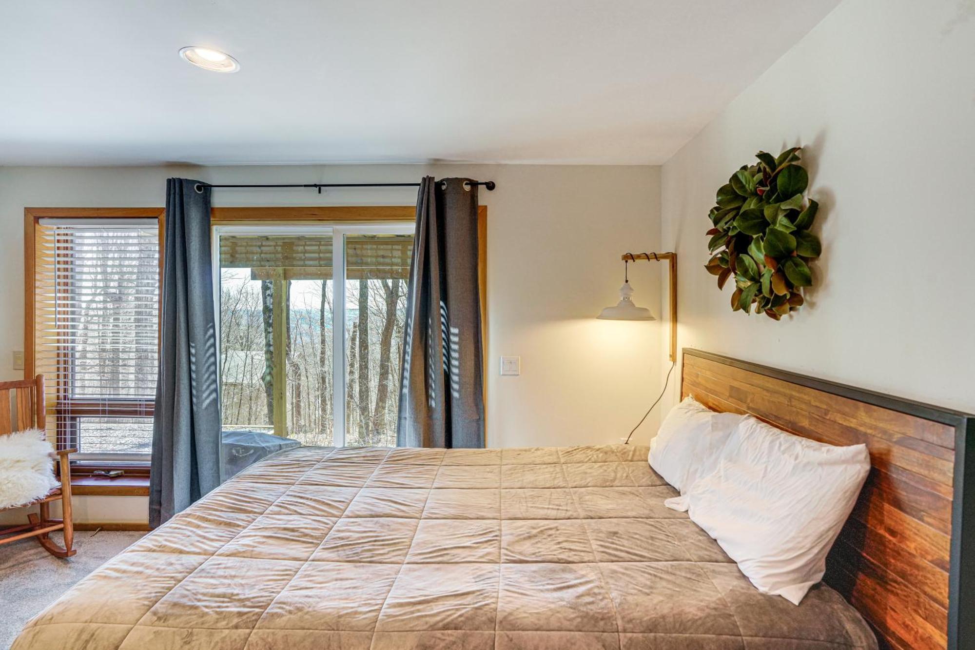 Wilmington Retreat With Deck, Lake Views And Game Room Extérieur photo